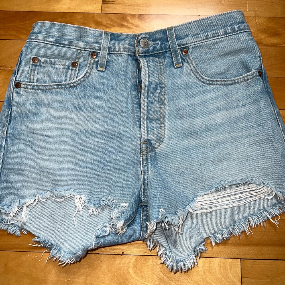 High waisted 501 levi shorts